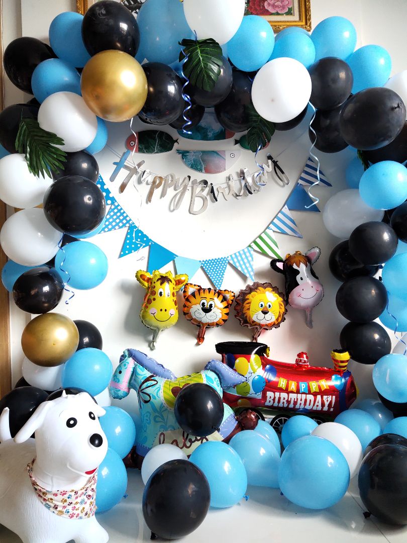 Giao hành nhanh, có cho thêm bóng đen nên làm xong ko giống mẫu gốc lâm nhưng bé rất thích. Happy birthday ??