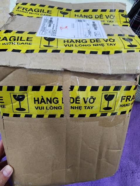 Nhận 10 gói, 3 gói có mùi hôi, yêu càu đổi lại, xin cảm ơn