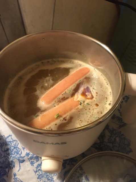 Đun nước sôi nhanh hơn cả ấm siêu tốc 😆😆😆 phần tay cầm không hề bị nóng gì luôn, rất ưng