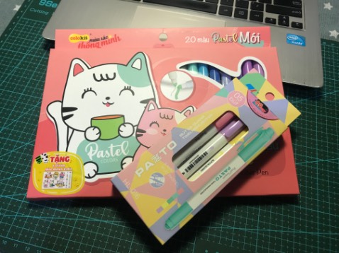 Mình mua tặng bạn nên không nhận xét được nhiều, nhưng đóng gói chưa được chỉnh chu lắm, bao bì thiết kế rất xinh, high ly recomended