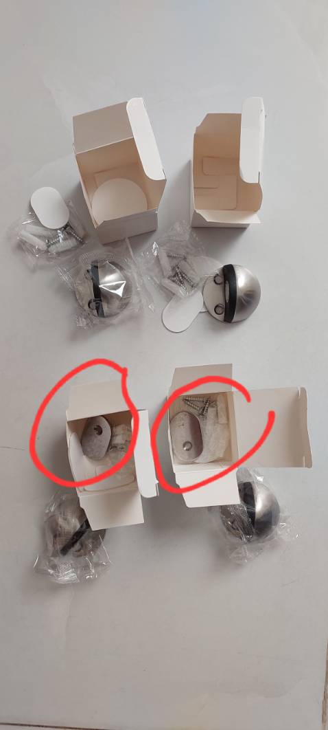 (*) Đánh giá không tính điểm
Shop giao hàng thiếu. Phụ kiện cho 4 cái mà giao đủ cho 2 cái thôi.