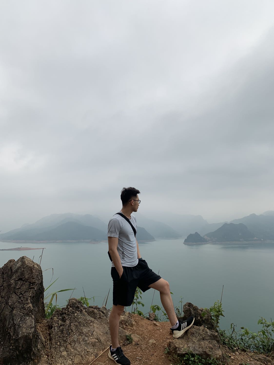 Giá rẻ, hợp túi tiền. Tập gym hỗ trợ cổ tay tốt. Khá là ưng và đặt 5 cặp cho đội bạn tập cùng Giá rẻ, hợp túi tiền. Tập gym hỗ trợ cổ tay tốt. Khá là ưng và đặt 5 cặp cho đội bạn tập cùng