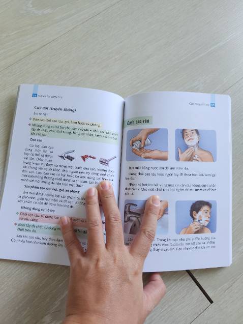 Sách mới, đẹp, nhưng nội dung không như mong đợi. Mình muốn tìm 1 cuốn sách viết cho tuổi dậy thì với cách viết gần gũi, dễ hiểu, nhưng sách này chỉ đơn giản cung cấp thông tin