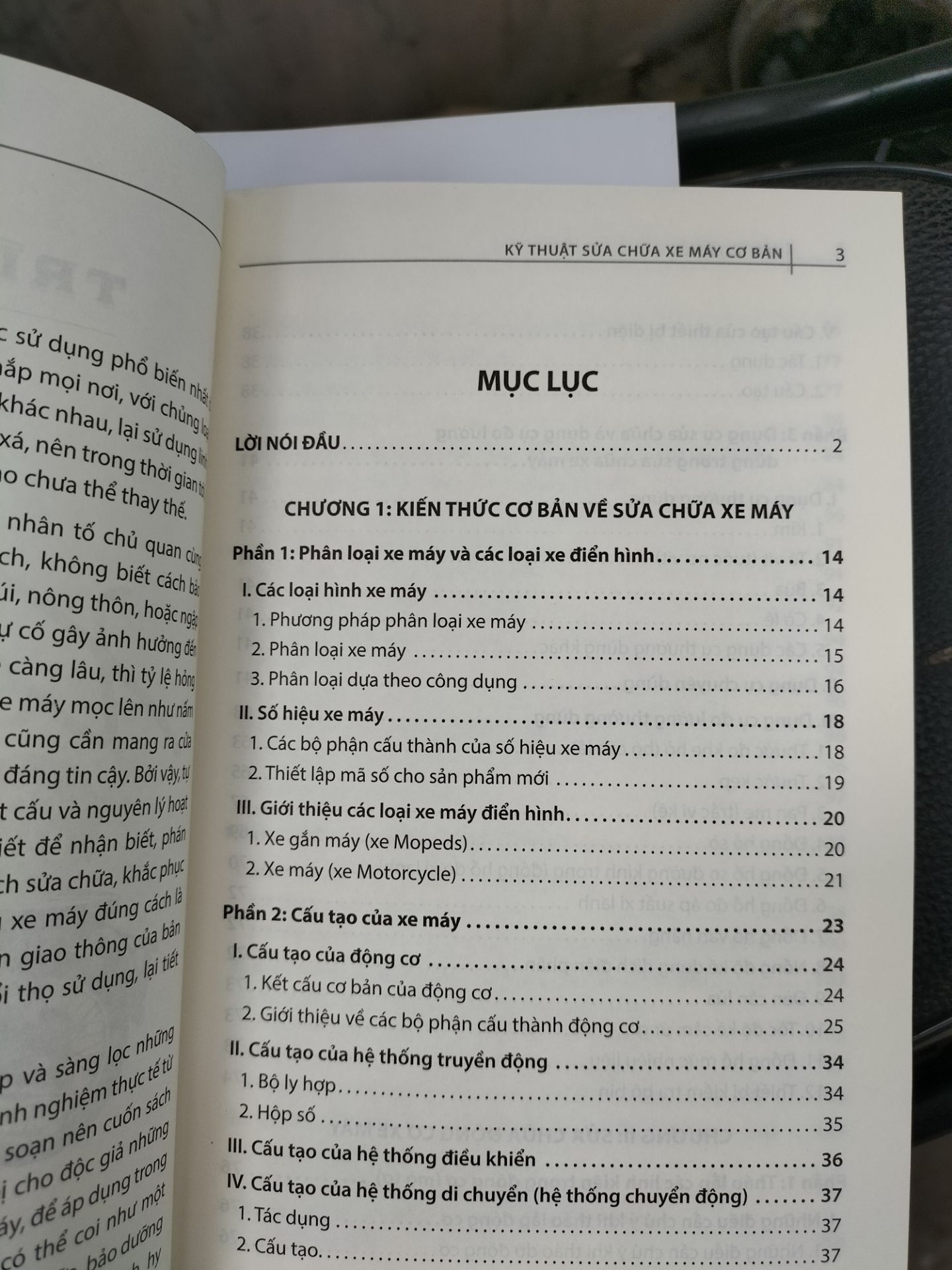 cuốn sách đẹp đầy dặn bìa cứng nhìn đẹp vô cùng. hy vọng sách sẽ giúp ích nhiều cho em mình.