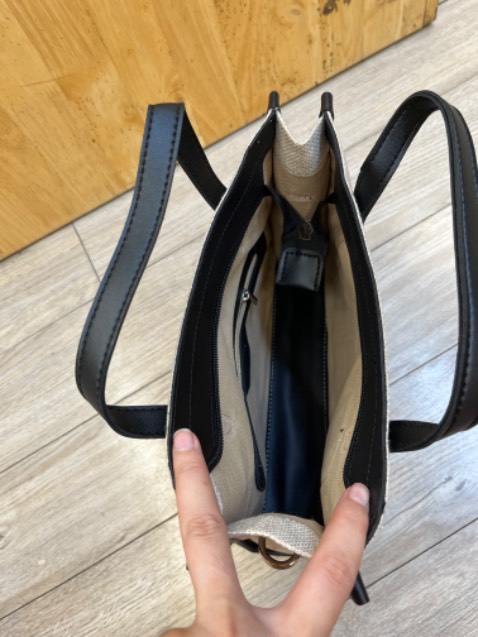 Hàng đẹp giá mềm có quà tặng nữa nha yêu shop quá cơ ủng hộ dài dài nha 🩷🩷