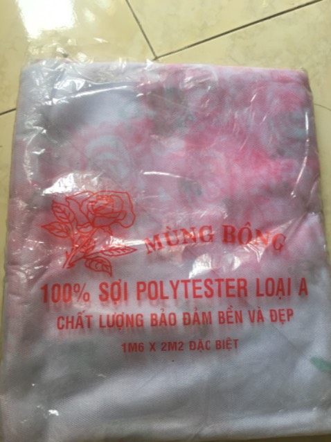 Mình chất liệu khá mỏng, nhưng nhìn chung ổn so với giá thành. Màu sắc đẹp. Cao ráo. Dễ sử dụng. Mỗi cái viền hơi sến phải tháo ra.