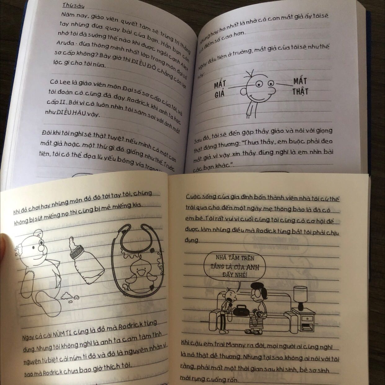 Giấy in xấu, vàng và rất mỏng, khác hẳn sách trc kia mình mua ngoài hiệu sách Giấy in xấu, vàng và rất mỏng, khác hẳn sách trc kia mình mua ngoài hiệu sách