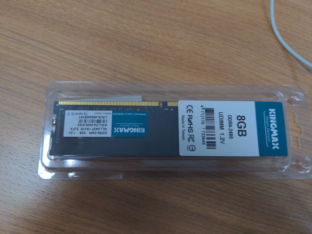 Giao hàng trễ do với dự kiến, thời gian giao hàng quá lâu. Chất lượng tốt, thiết kế mới nhìn thấy ít chip nhớ