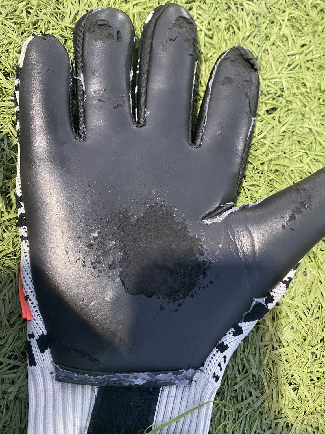 Shop làm ăn cực kỳ mất uy tín. Giao cái bạt tào lao. Chẳng giống hình mô tả. Sau bao ngày chờ đợi, nhận được sản phẩm ko dùng được. Rất bực mình. Làm ăn kiểu *** đảo.