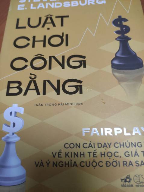 Mới đọc vài chương.cũng ổn