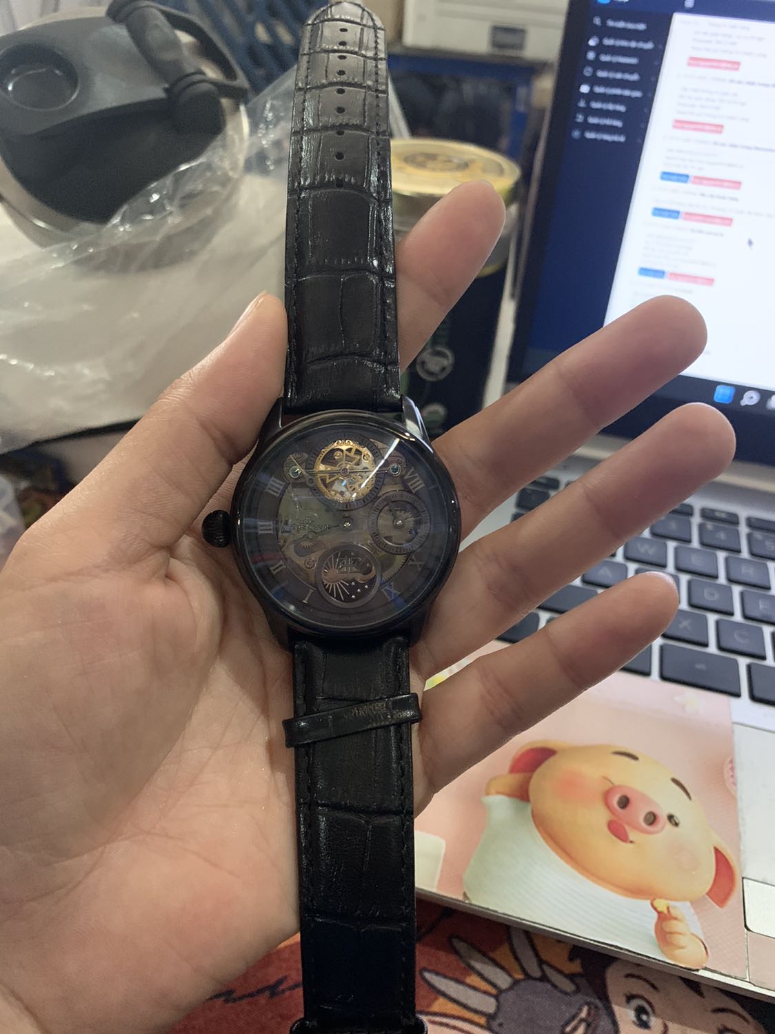 Chổi xài ok lắm mọi người. Y hình . Có túi bọc. Mà giá rẻ hơn nhiều chỗ khác nhen. Hình minh hoạ ạ. Vì chổi để sau cốp xe k quên chụp rầu 😂😂