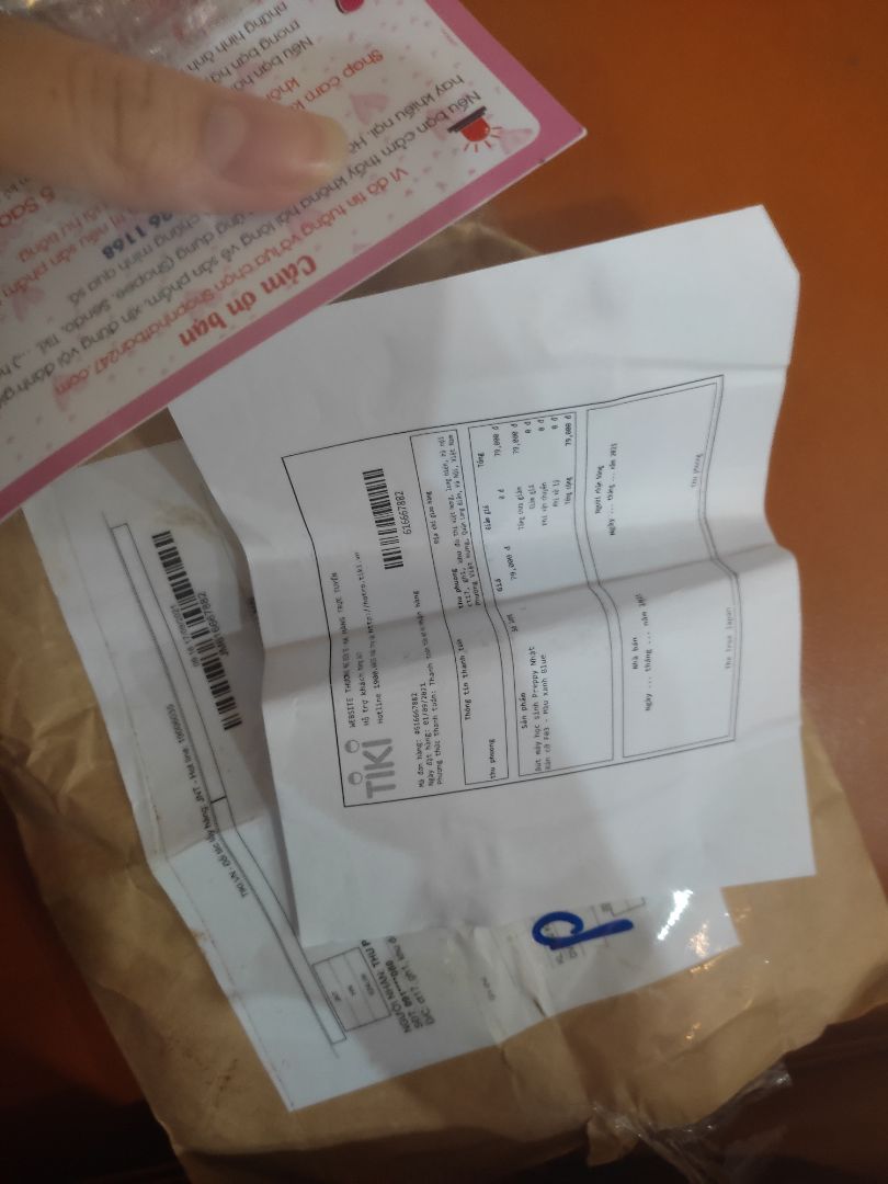 vận chuyển thì rất lâu vì dịch, tuy nhiên sự chu đáo cũng như cách bọc hàng kĩ, thân thiện môi trường nên mình rất ưng dù chỉ mua cái bút. Cảm ơn shop nhiều