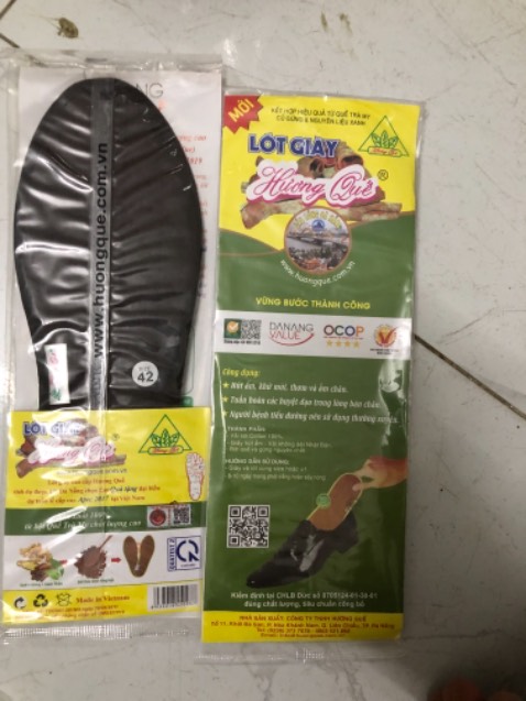 Miếng lót quế thơm, sản phẩm chất lượng, dùng cả năm vẫn chưa bị hôi chân lại, dùng rất thích. Shop ship hàng nhanh