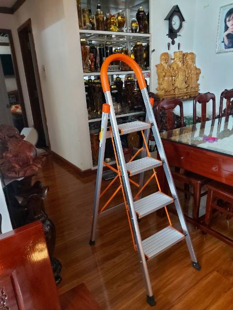 Lần đầu tiên mua hàng Tiki mua được 1 sản phẩm chất lượng trên cả tuyệt vời. Giao hàng nhanh. Đóng gói nhiều lớp kỹ lưỡng. Shop uy tín. Tham khảo vài shop giá về tới nhà từ 818k đến gần 850k. Shop này rẻ hơn gần cả trăm ngàn, thời covid 100k cũng tiết kiệm kha khá đó. Cảm ơn shop. Sẽ tt ủng hộ shop khi có nhu cầu. 10*. Mn nên mua kg lo nghĩ gì cả. Rất ưng ý và mãn nguyện.