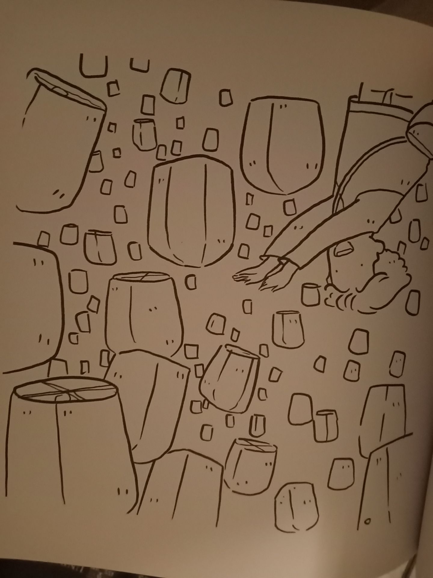 Cuốn tô màu đẹppp🐣
Có rất nhiều dạng tranh để tô từ chi tiết nhỏ đến to, có tranh để vẽ thêm lên, cũng có những tranh để điền này kia♥️
Nói chung ưng lắm, từ chất lượng giấy cứng in rõ nét😼 tới dịch vụ giao hàng nhanh hơn so với dự tính từ Tiki nữa🐥
Nhân viên giao hàng cũng dễ thưn🐤