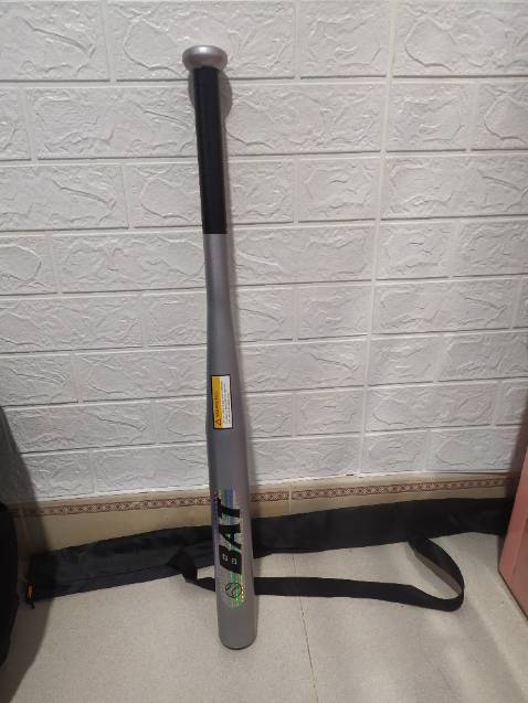 Mua 2 cây cùng màu để tặng ông anh 1 cây. 
Giao hàng nhanh gọn, lịch để t2 mới có mà mới t6 đã nhận đc hàng r.
Cầm chắc tay, khá là ok. Nước sơn tĩnh điện màu bạc khá đẹp. Có trầy tí chỗ chuôi cầm chắc do vận chuyển nhưng k sao. Mua 2 cây cùng màu để tặng ông anh 1 cây. 
Giao hàng nhanh gọn, lịch để t2 mới có mà mới t6 đã nhận đc hàng r.
Cầm chắc tay, khá là ok. Nước sơn tĩnh điện màu bạc khá đẹp. Có trầy tí chỗ chuôi cầm chắc do vận chuyển nhưng k sao.