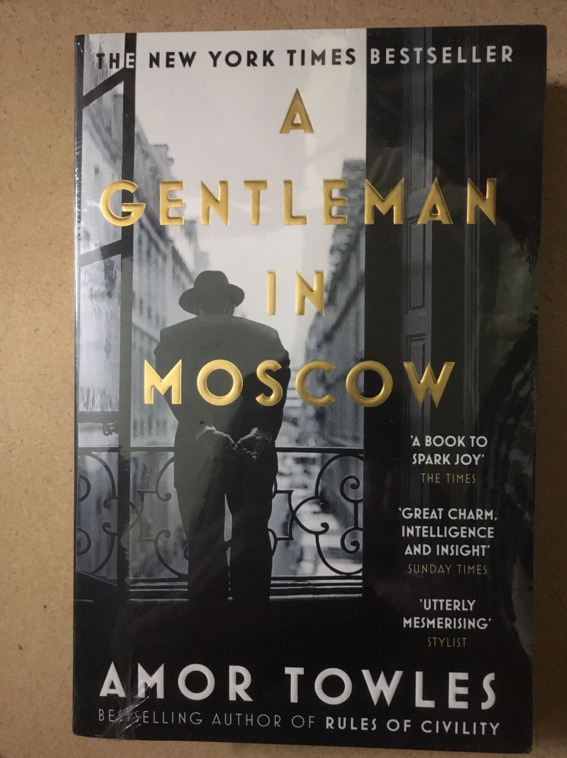 Đầu sách thứ 18 mình mua thông qua nhà bán Tiki từ Fahasa. Đồng hành cùng Tiki. 😃 Cuốn này thì khỏi chê rồi. best trên kệ dành cho các “gentleman”.