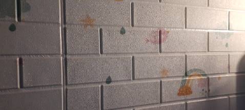 Giao hàng nhanh đúng mẫu, dễ dán