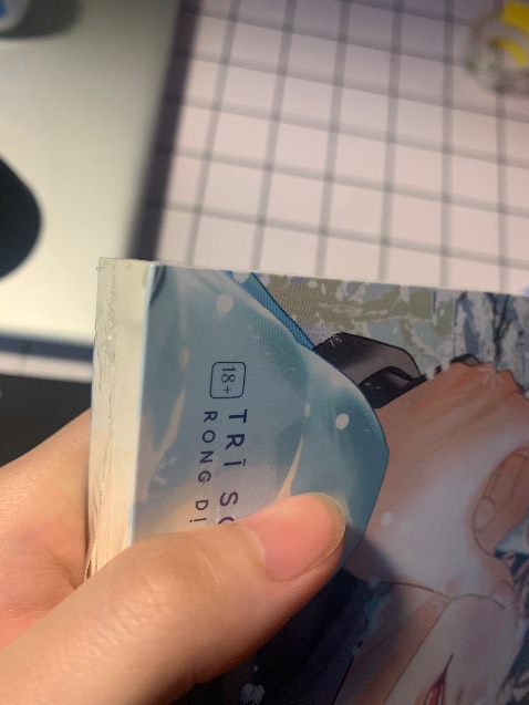 hàng pre-or nên đợi lâu là chuyện bth, bọc chống sốc với seal có như kh