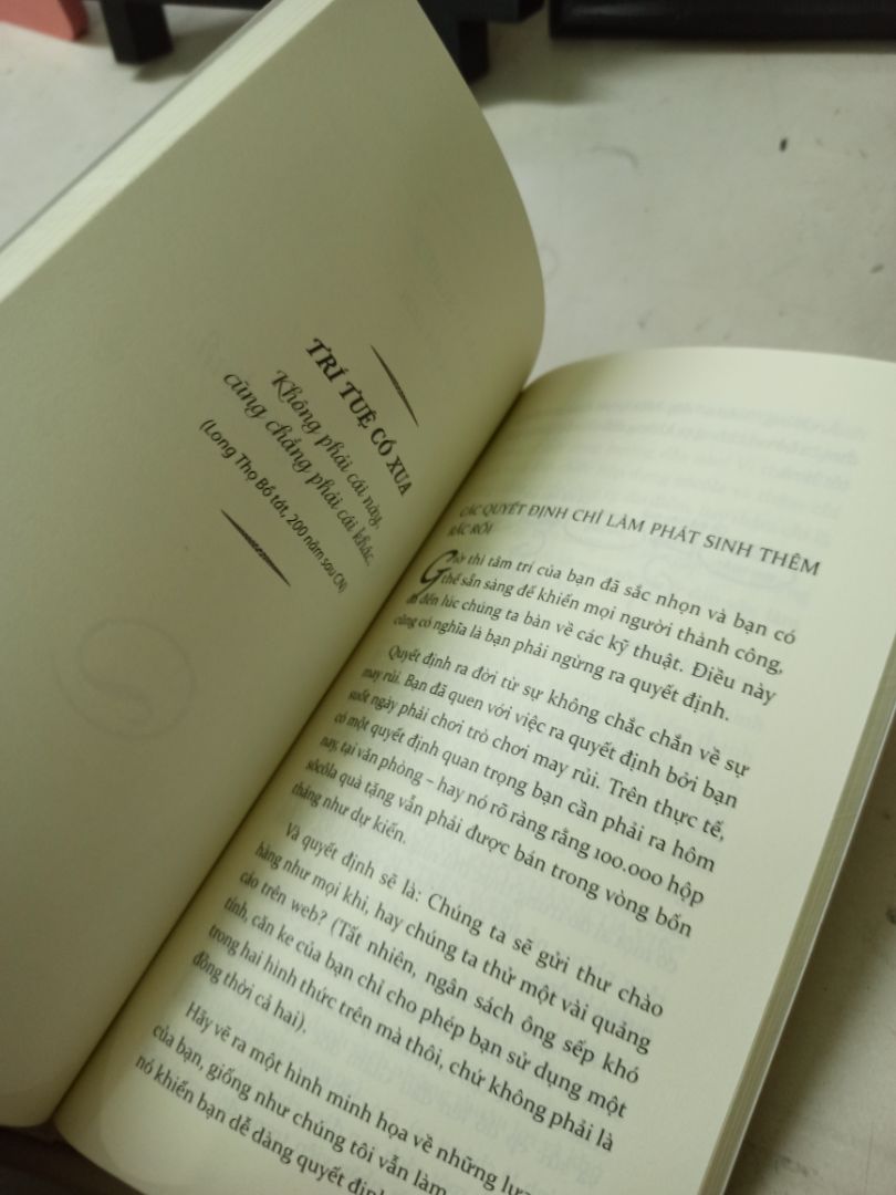 Sách đẹp tiki giao hàng nhanh. Sách chất lượng có điều viết hơi khó hiểu 1 chút. Cho 5 sao nhe.