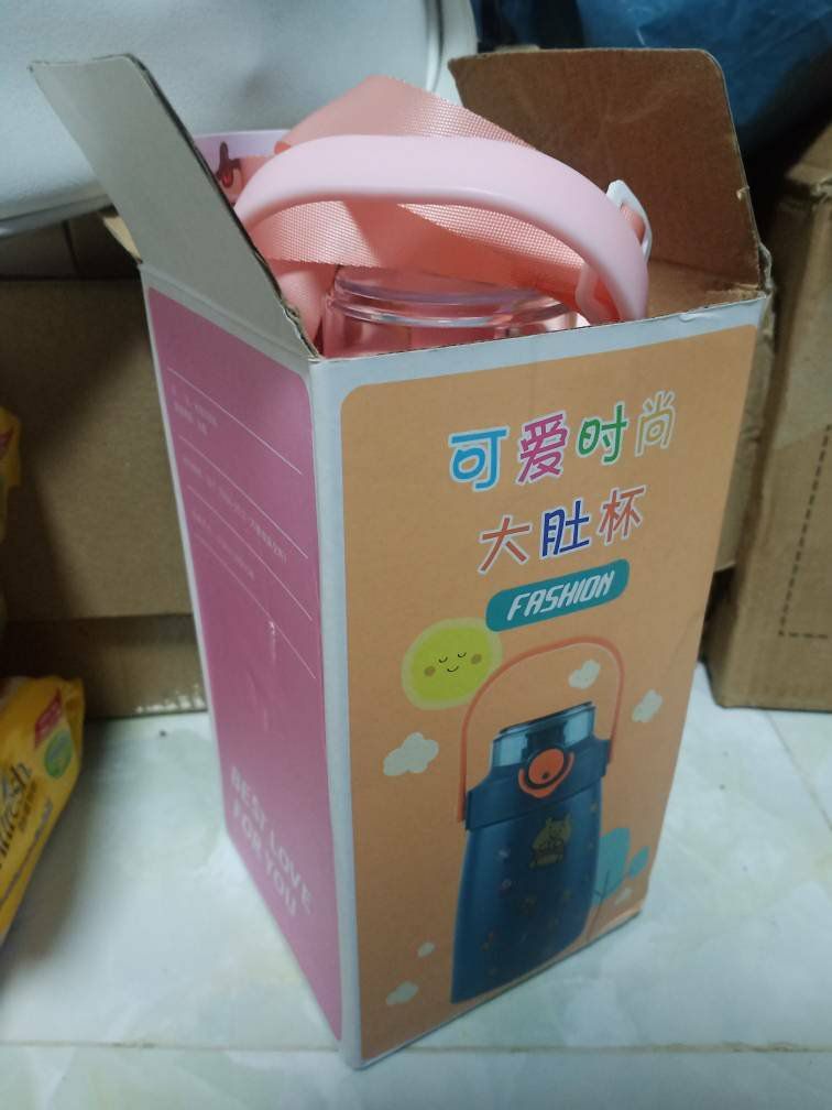 Đỉnh của đỉnh luôn nha shopp mua cái bình hoen trăm nghìn đúng là đáng đồng tiền bát gạo . Huhuuu mọi người ơi mua ủng hộ shpp đi phải nói thật sự là quá xinh . K có gì để chê luôn ấy . Đặt hàng 2 ngày nhận ạ