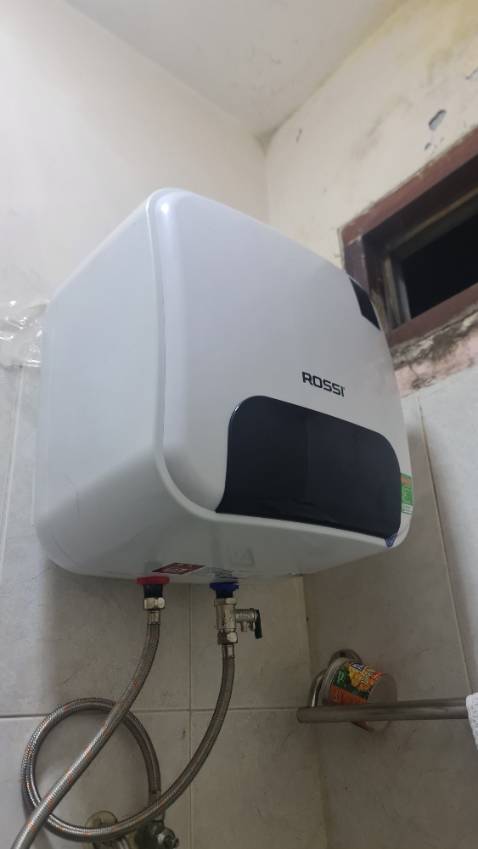 Bình to đủ xài cho gia đình mà mua được giá lại rẻ nữa.
5 sao ko có nhưng luôn nhưng có điều shop giao hàng hơi chậm, hi vọng có thể cải thiện phần này.