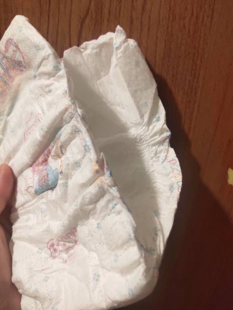 Mềm, mỏng, thấm hút tốt. Mềm, mỏng, thấm hút tốt.