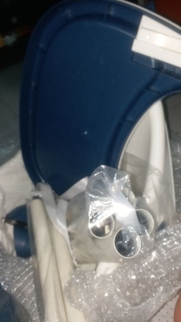 shop oie e đặt ghé màu xanh là shop giao màu xanh navy là sao vậy ạ shop oie e đặt ghé màu xanh là shop giao màu xanh navy là sao vậy ạ