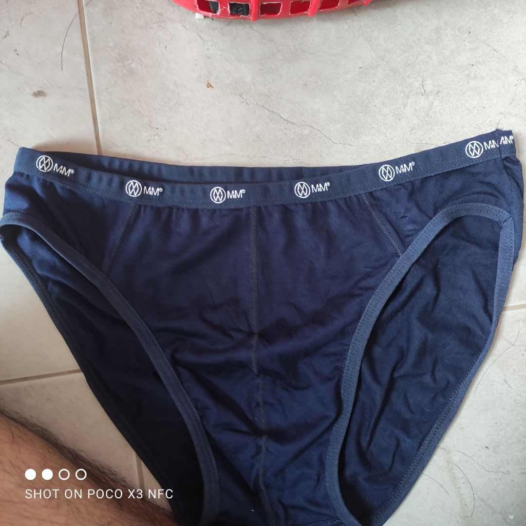 hàng cao cấp đây. phản ánh thì khách phải gửi mã đơn,đóng gói hàng gửi lại cho shop mới được đổi. phải trả 33k ship nữa. hàng cao cấp đây. phản ánh thì khách phải gửi mã đơn,đóng gói hàng gửi lại cho shop mới được đổi. phải trả 33k ship nữa.