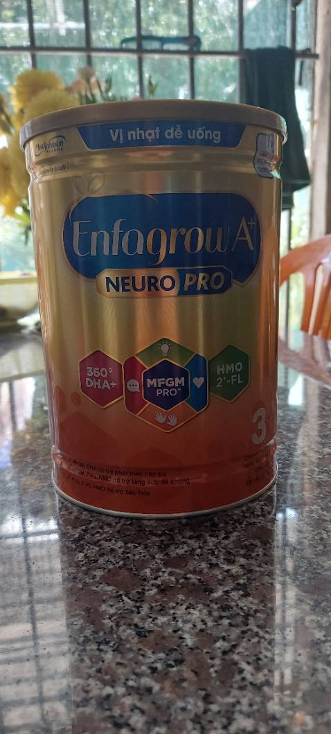 Loại này con mih dùng từ bé rồi, thấy ok, k so sánh vì k dùng sữa khác.