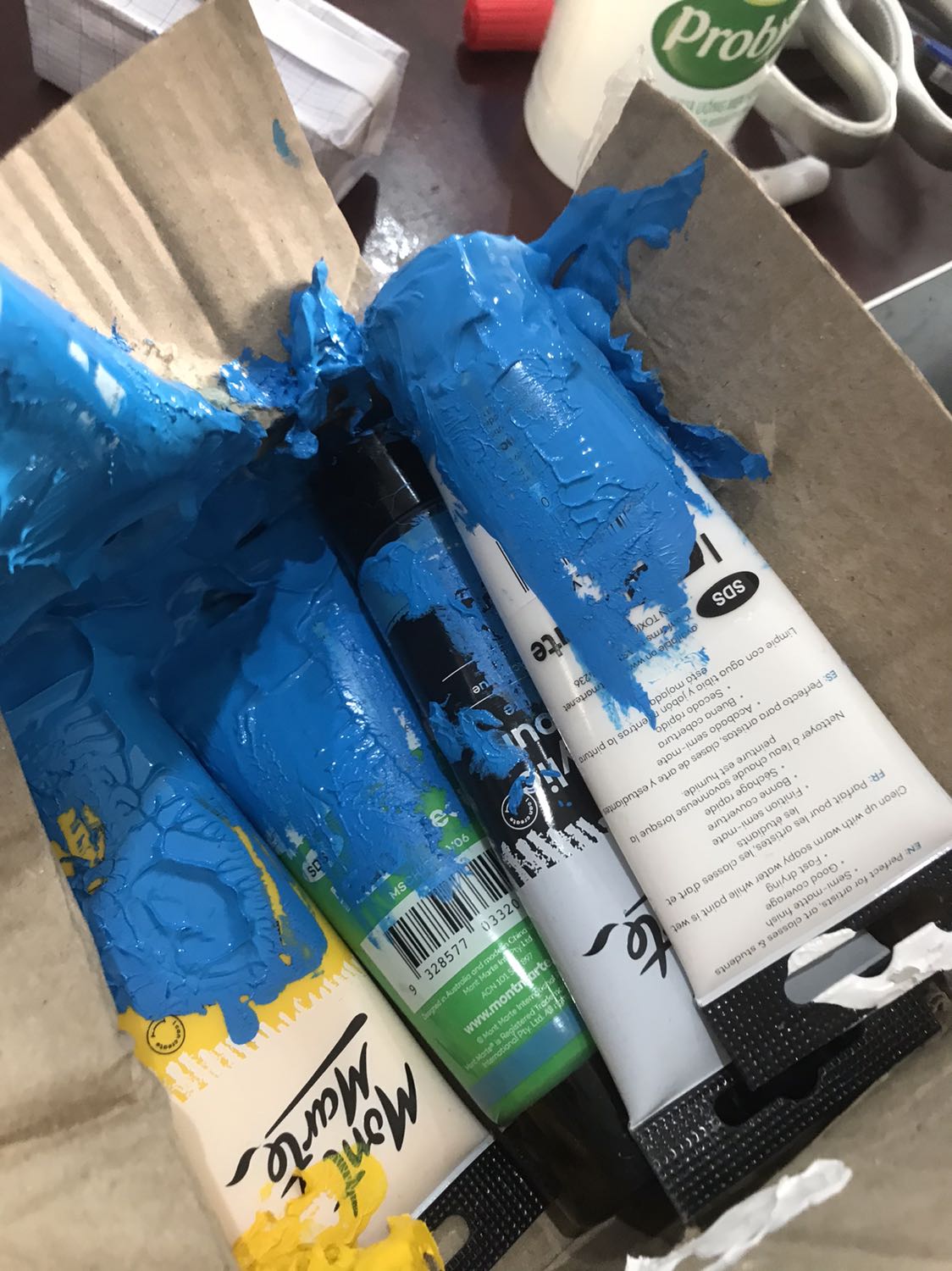 Hàng nhận bị vỡ 3 hộp/ trên tổng 6 hộp.. Nhưng shop xử lý rất nhanh- uy tín- tôi đã quay lại mua lần kế tiếp. Và sẽ tiếp tục ủng hộ shop Hàng nhận bị vỡ 3 hộp/ trên tổng 6 hộp.. Nhưng shop xử lý rất nhanh- uy tín- tôi đã quay lại mua lần kế tiếp. Và sẽ tiếp tục ủng hộ shop