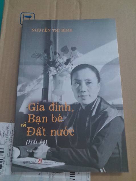 Sách in đẹp, ko lỗi, ship nhanh, shipper thân thiện và đóng gói kĩ có lớp bọc nilon an toàn cho sách.