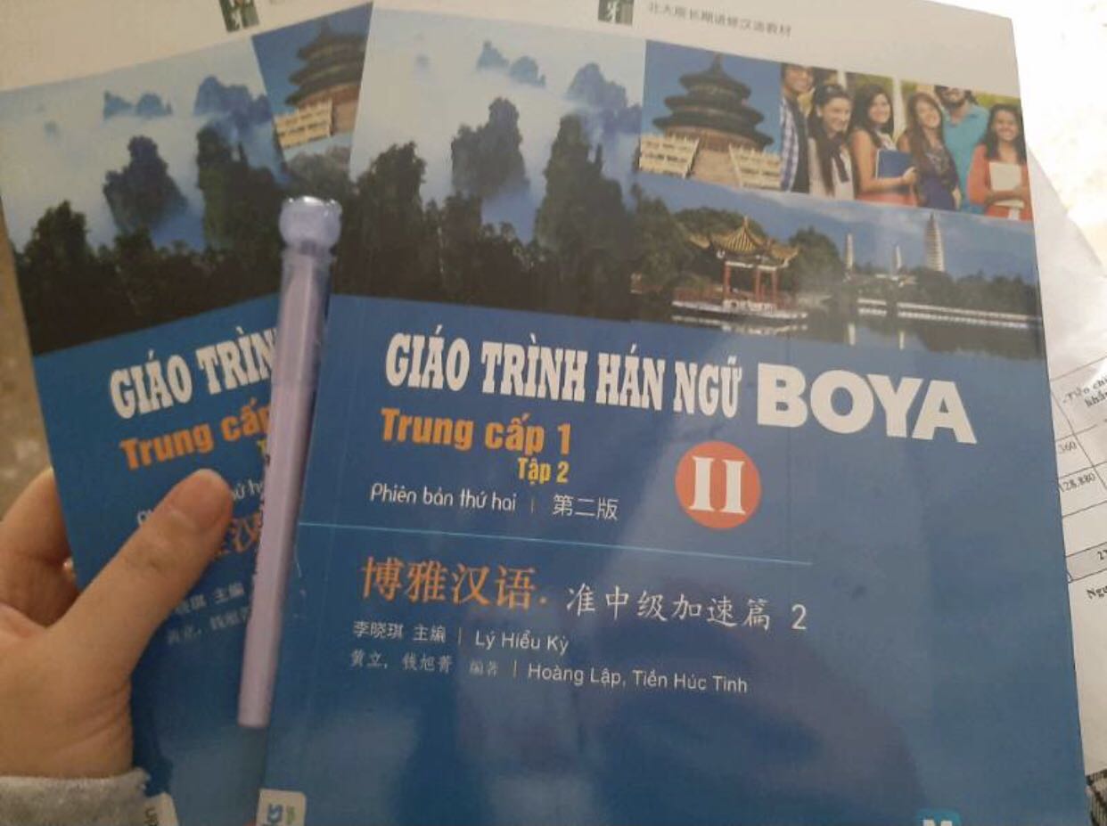 Mn nên chọn mua sách ở đây nha!!! Sách rất oke. Đóng gói cẩn thận, giao hàng nhanh. Đánh giá 100/100. Mình sẽ tiếp tục ủng hộ ạ 🙆‍♀️