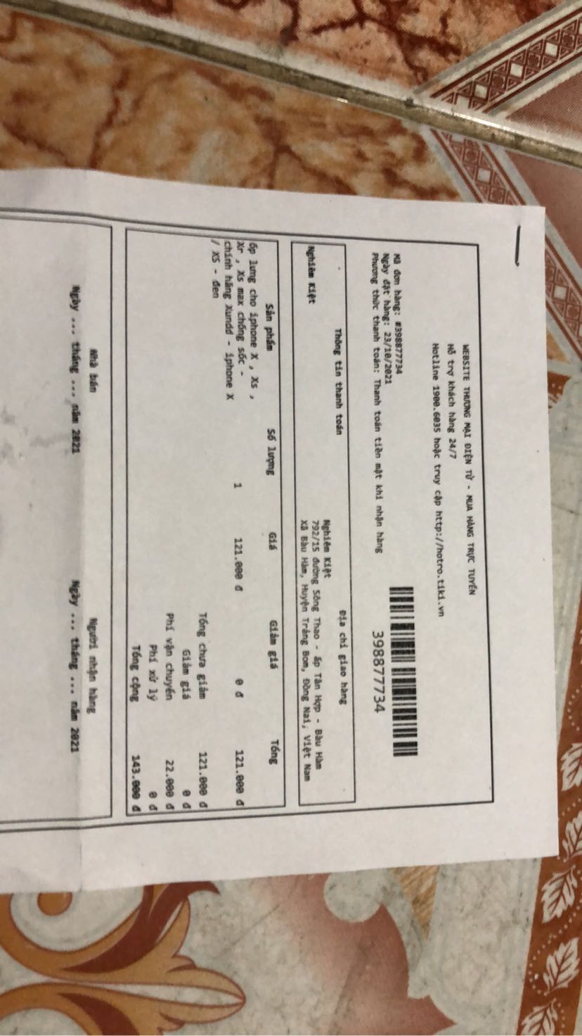 trách nhiệm của người bán quá tệ. Mua ốp lưng iPhone X mà giao hàng thì giao ốp lưng iPhone 11 . Mà lúc ship thì shiper ko cho kiểm tra hàng trước khi nhận luôn .Mọi người né sản phẩm này nhé. trách nhiệm của người bán quá tệ. Mua ốp lưng iPhone X mà giao hàng thì giao ốp lưng iPhone 11 . Mà lúc ship thì shiper ko cho kiểm tra hàng trước khi nhận luôn .Mọi người né sản phẩm này nhé.