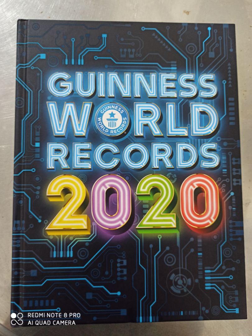 mình luôn mua sách trên tiki, chất lượng lúc nào cũng tốt hết. Sản phẩm rất đẹp không bị móp méo, giao hàng lại rất nhanh nữa.