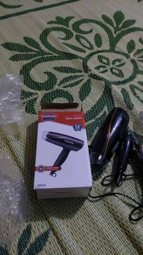 Đã nhận và thử máy có vẻ ok, to hơn tưởng tượng, hy vọng dùng bền.