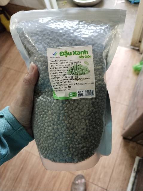 Đậu xanh giao đủ kí, có hút chân không kĩ càng, hạn sử dụng khá xa, đúng như mô tả.