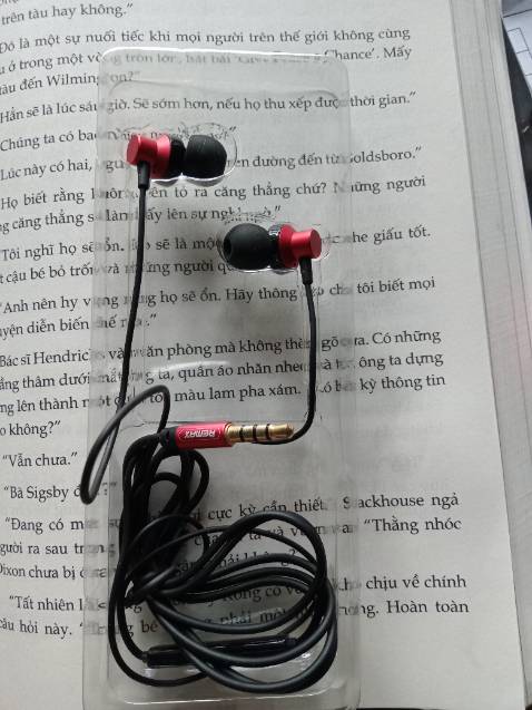 Shop rất nhiệt tình hỗ trợ vấn đề, giao hàng cũng khá nhanh, đóng gói cẩn thận. Mình từng mua một lần rồi và bị mất, giờ mua lại, tại nghe âm thanh rất ổn, đeo lâu thì theo mình thấy hơi khó chịu, không phải đau tai mà đau đầu, có lẽ vấn đề do mình. Nói chung là phù hợp và ổn. Shop rất nhiệt tình hỗ trợ vấn đề, giao hàng cũng khá nhanh, đóng gói cẩn thận. Mình từng mua một lần rồi và bị mất, giờ mua lại, tại nghe âm thanh rất ổn, đeo lâu thì theo mình thấy hơi khó chịu, không phải đau tai mà đau đầu, có lẽ vấn đề do mình. Nói chung là phù hợp và ổn.