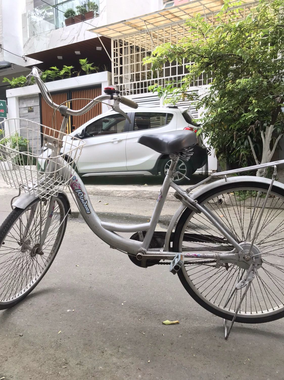 Sữa uống Ngon lắm tiki bán giá rẻ lắm giao hàng nhanh chính hãng . Sạch đẹp uy tín sẽ tiếp tục ủng hộ lâu dài nhiều lắm . Cảm ơn ạ