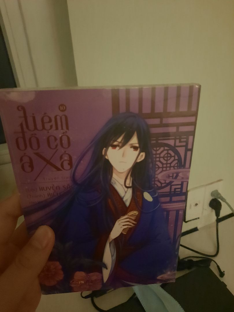 Sách bọc đẹp, ko bị df.