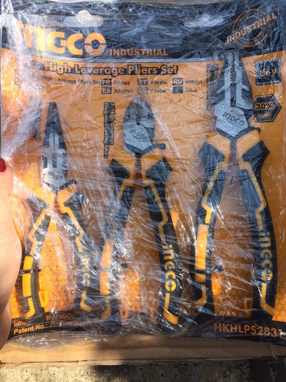 Thấy sử dụng ôk tuốt dây điện sắt nhưn còn chờ độ bền