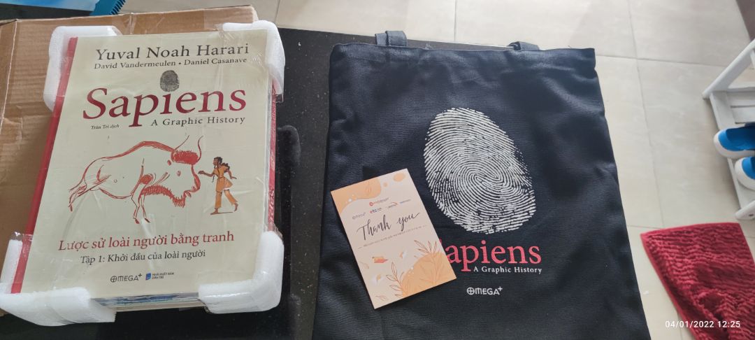 Shop giao hàng nhanh, đóng gói rất chắn chắn, cẩn thận
sách in màu, đẹp, nội dung cuốn hút
sẽ là cuốn sách gối đầu giường mỗi tối 🙂