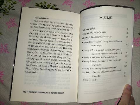 Sách đẹp, nội dung healing và đánh giá cao dịch vụ bao sách của Tiki nhà, sách nhỏ gọn khá tiện lợi