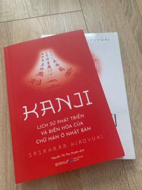 Sách omega lúc nào cũng đẹp😂, tiki giao hàng nhanh 💯💯💯