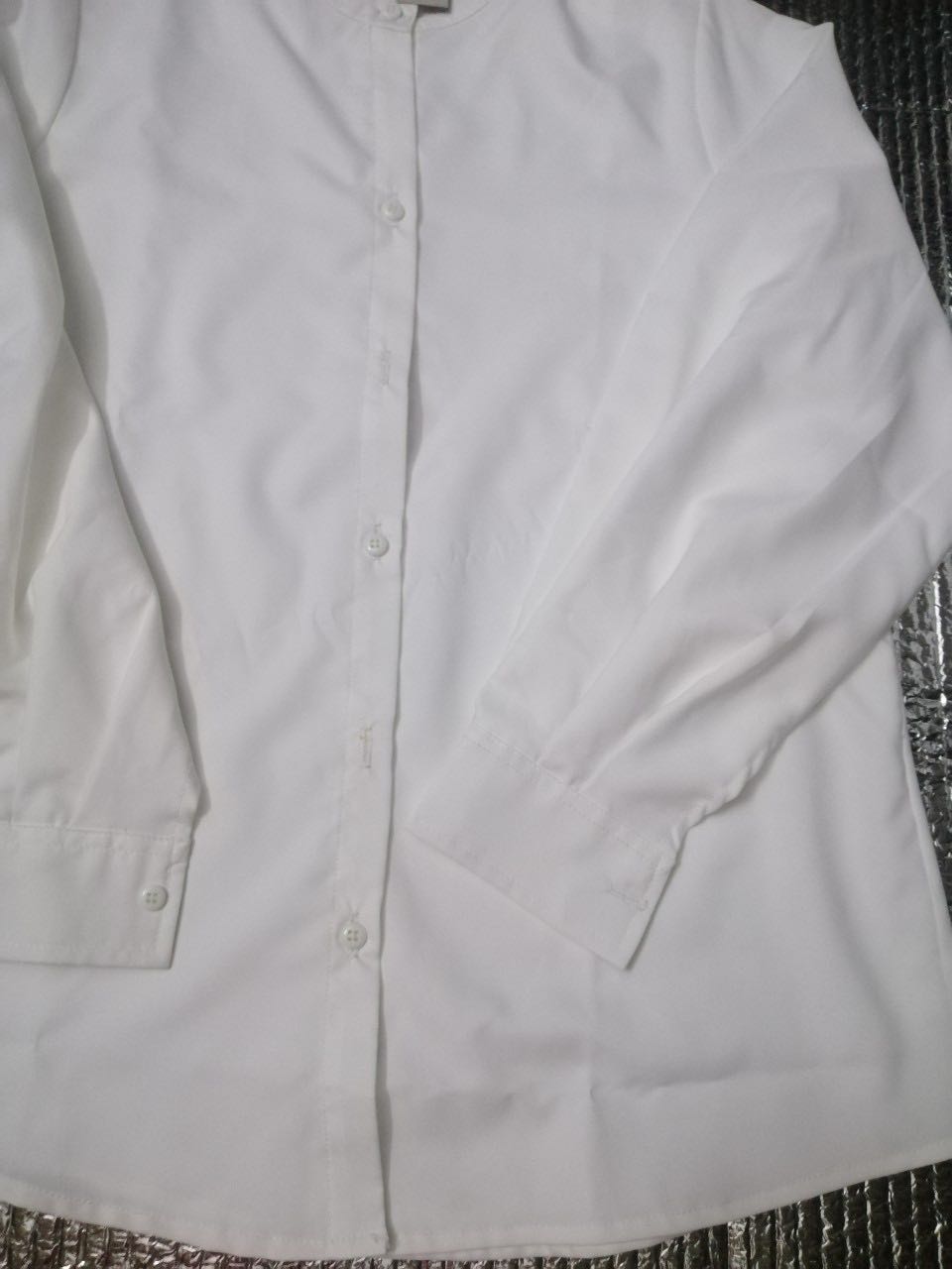 Chân lí đẹp phong cách là đây, ce nhanh tay rinh e í về tủ nào, áo rất ok, mềm mịn, mặc mát, phong cách hihi