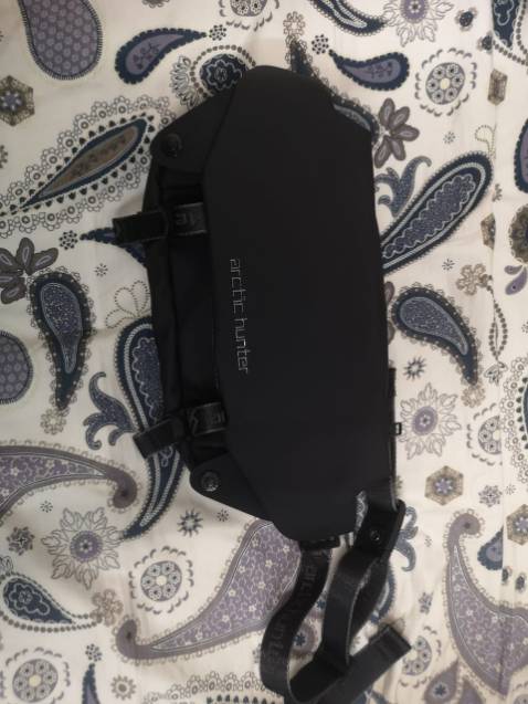 Sản phẩm đẹp đường may chắc chắn, chất liệu tốt chống nước hàng đẹp phù hợp giá tiền ủng hộ shop. Hài lòng