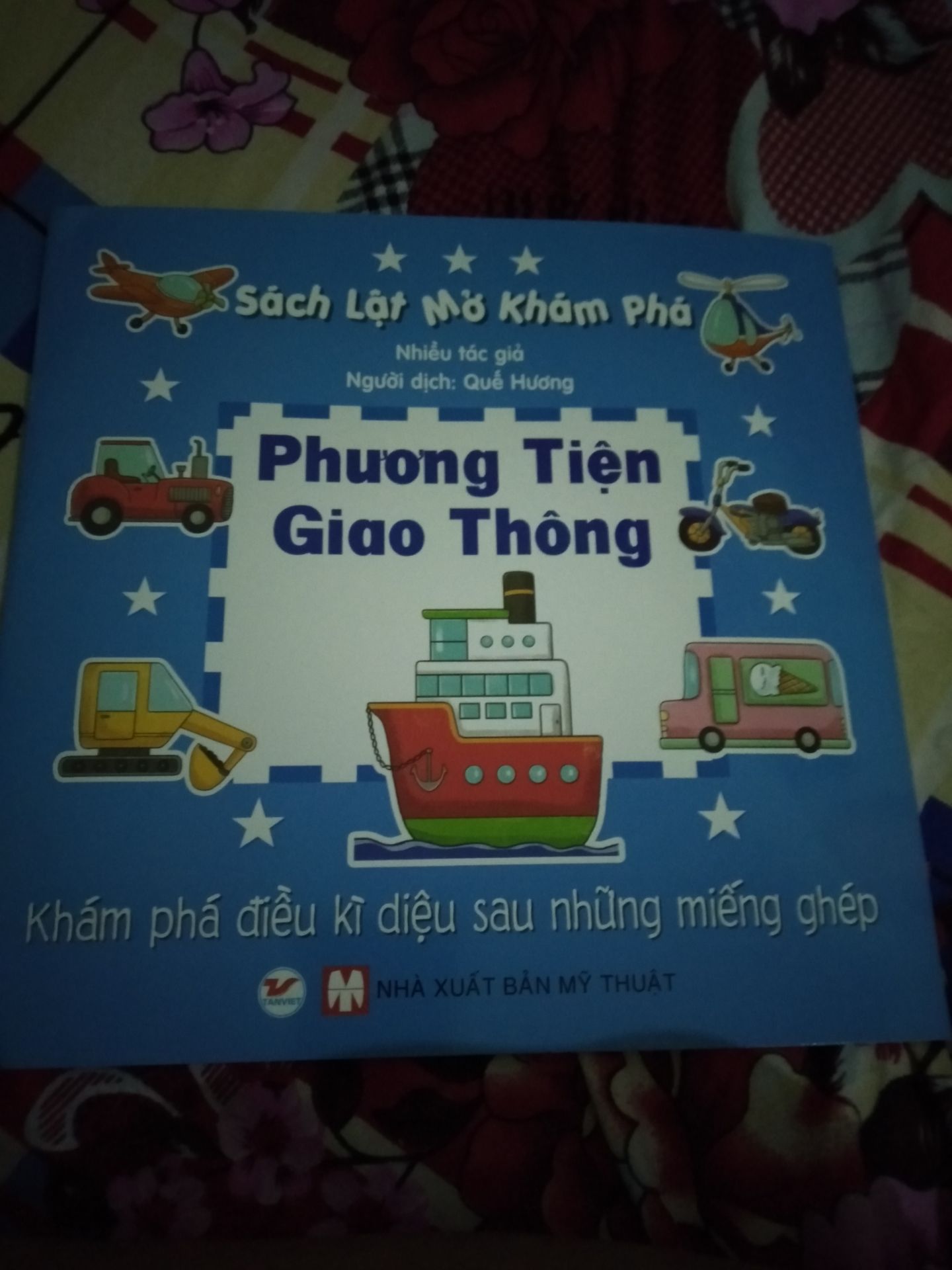 sách hay. phù hợp cho bé đag trong giai đoạn khám phá
