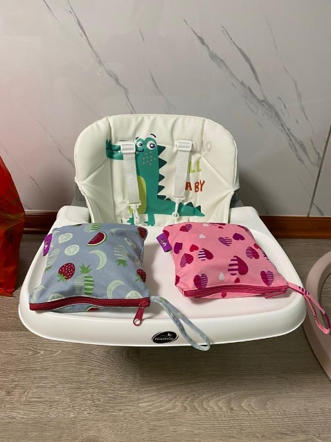 Ghế hơi to nhưng được cái nhiều tính năng, mua cho con ăn dặm nhưng lúc lớn cũng dùng được, chất lượng tốt. Ghế hơi to nhưng được cái nhiều tính năng, mua cho con ăn dặm nhưng lúc lớn cũng dùng được, chất lượng tốt.