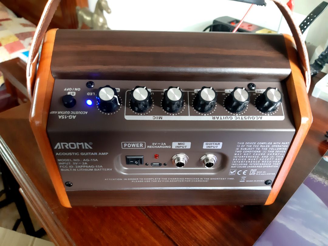 Loa nặng đầm tay, tiếng to, mua về cho em tập đàn rất ok. Hàng giao sớm khoảng hơn tuần. Shop phục vụ rất tốt.