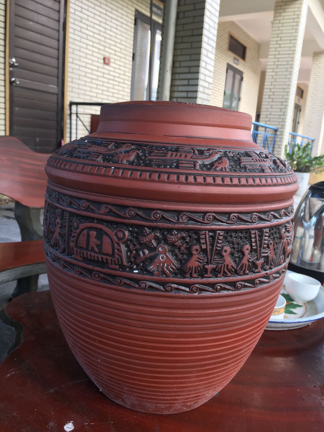 *** đảo!
Sp xấu tệ so với ảnh. Tôi muốn trả lại hàng.
Chưa bao giờ thất vọng như nhìn cái chum này.
Lấy ảnh bên gốm sứ Bảo Khánh rồi bán ***.
Treo đầu dê bán thịt ***. 
Tiki nên loại những ch bán *** này ra khỏi hệ thống
Bán hàng không trung thực
*** đảo